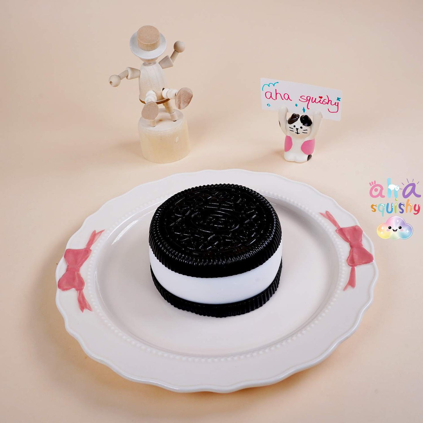 big-oreo-squishy-stress-relief-toy