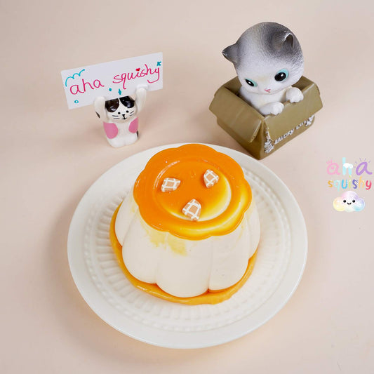 Caramel-pudding-squishy-stress-relief-toy