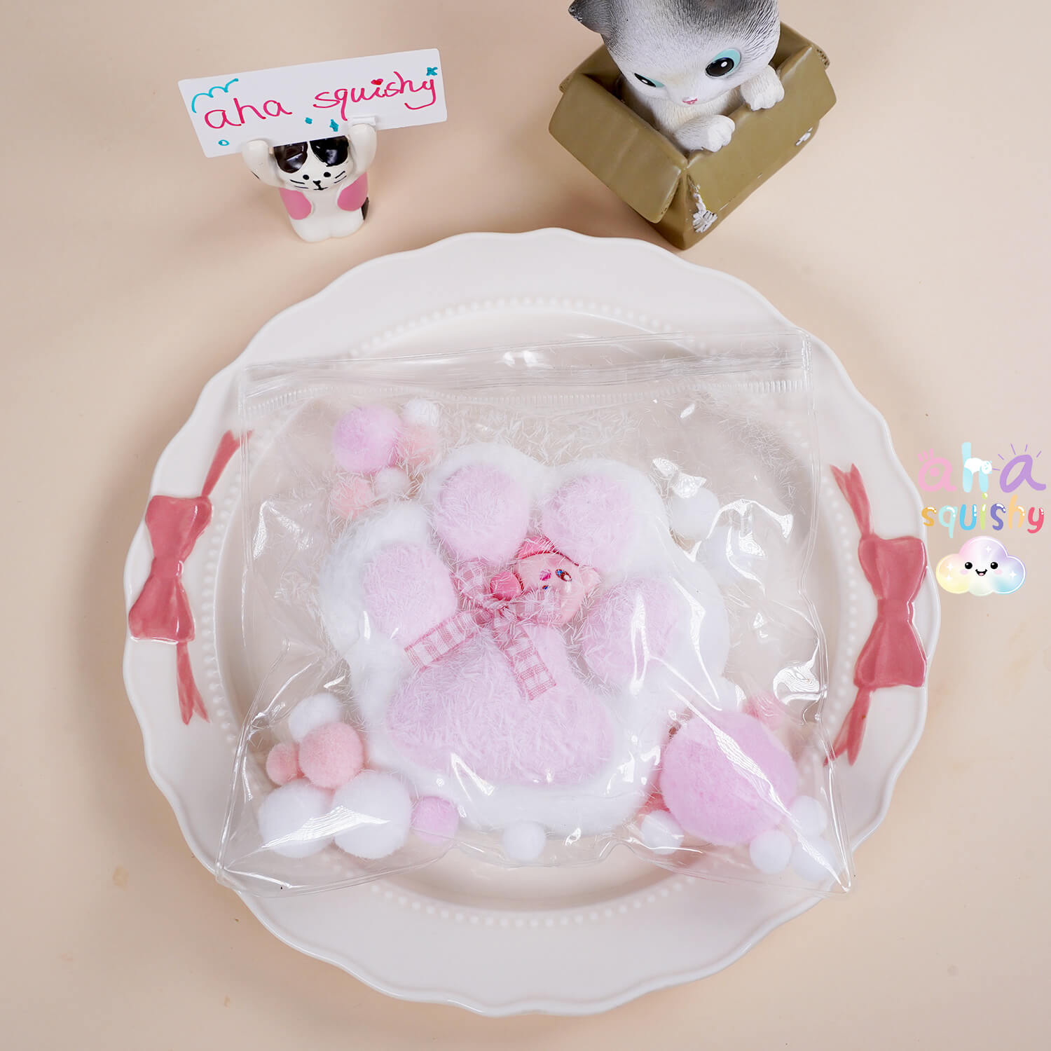 aha-squishy-pink-paw-squeeze-toys
