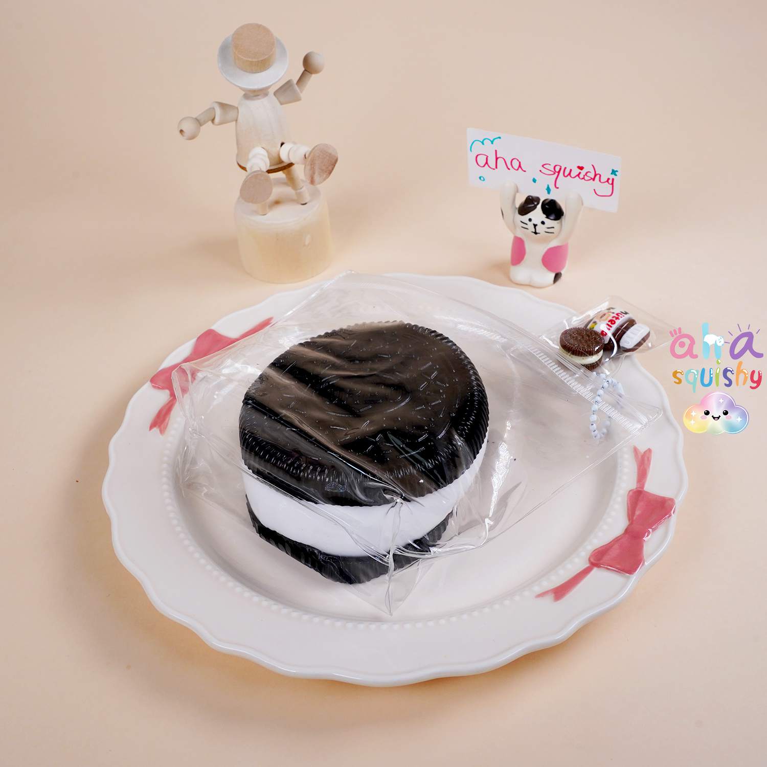 big-oreo-squishy-stress-relief-toy