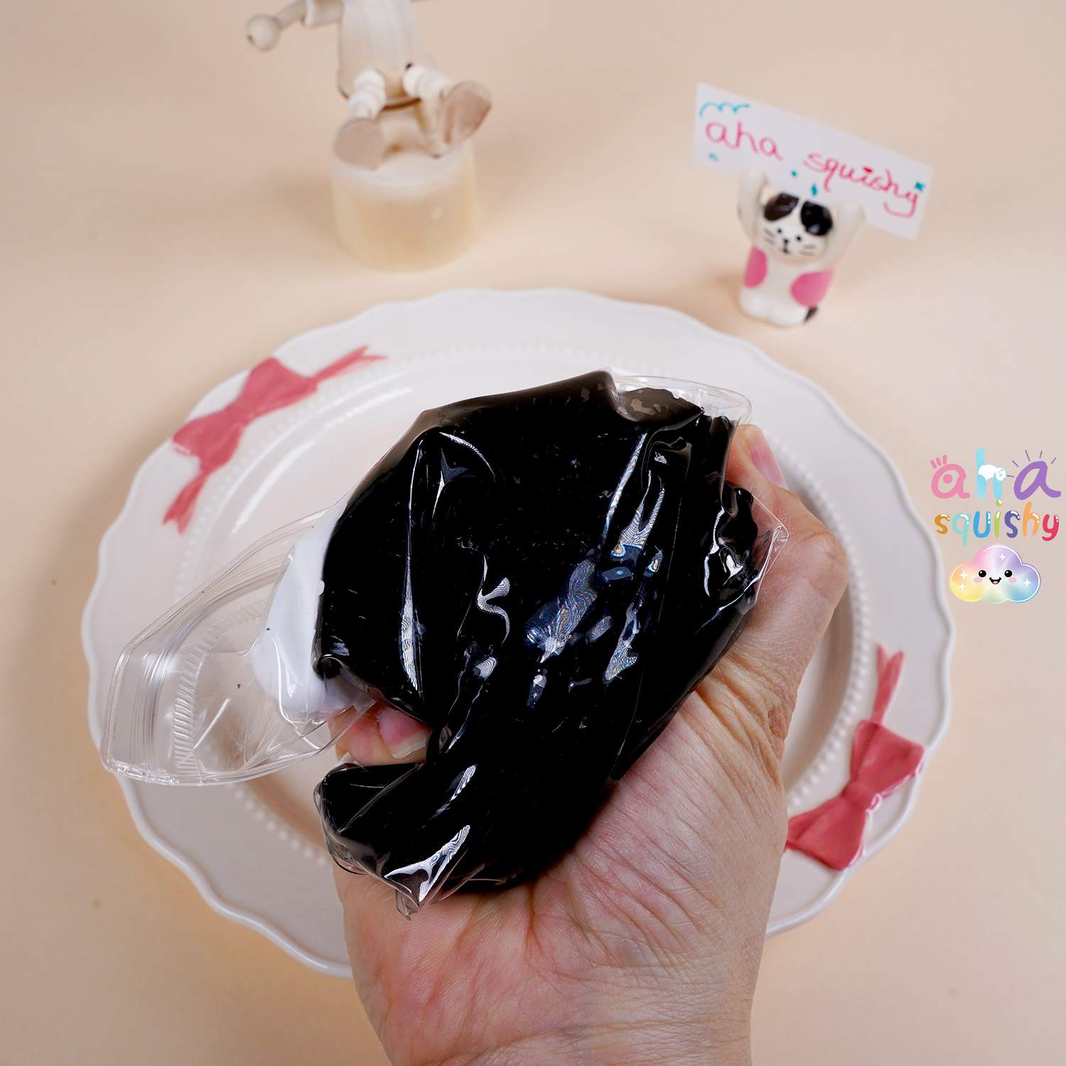 big-oreo-squishy-stress-relief-toy