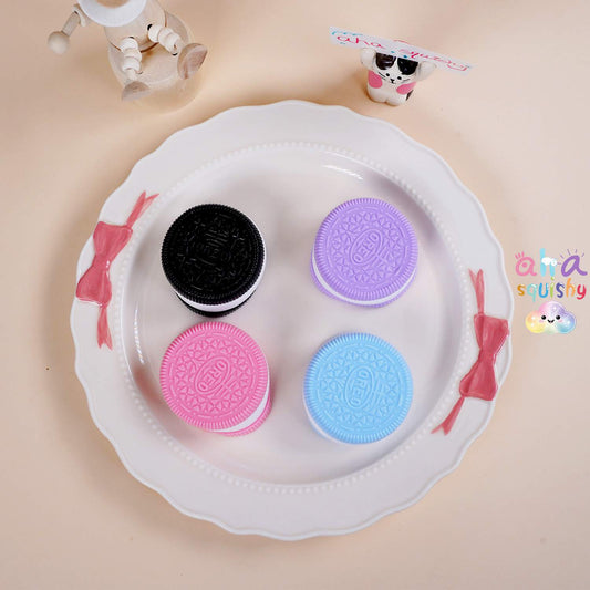 colorful-oreo-squishy-stress-relief-toy
