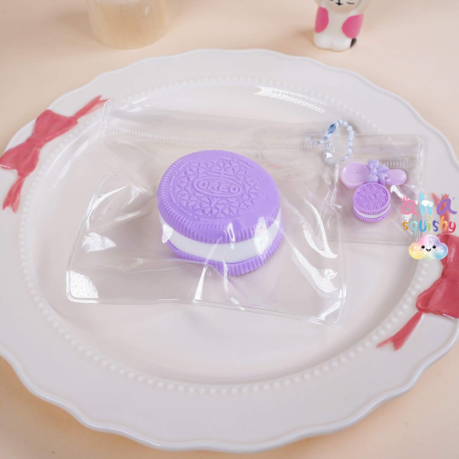 colorful-oreo-squishy-stress-relief-toy