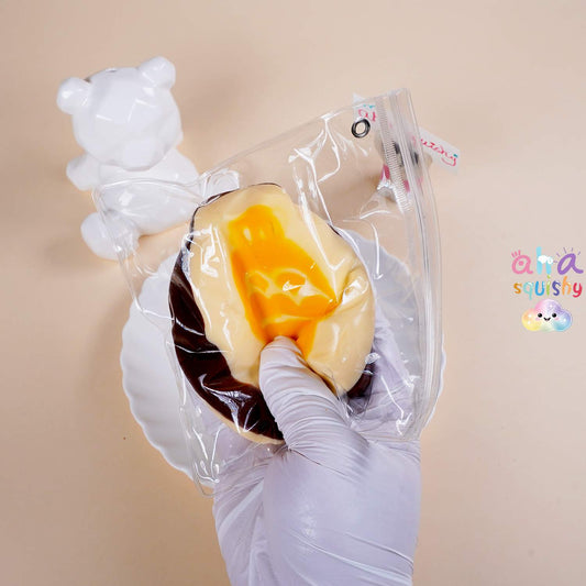 taiyaki-squishy-stress-relief-toy